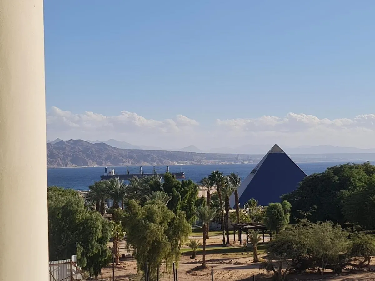 Luxury Exclusive Top Class Apartments Near The Sea With Pool Eilat